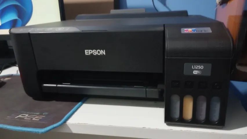Vendo impressora Epson Ecotank L1250 Tanque de tinta, WiFi USB - Foto 3