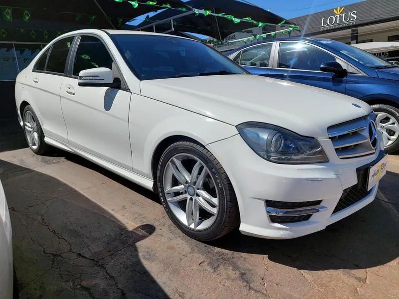 Mercedes-Benz C-180 2014