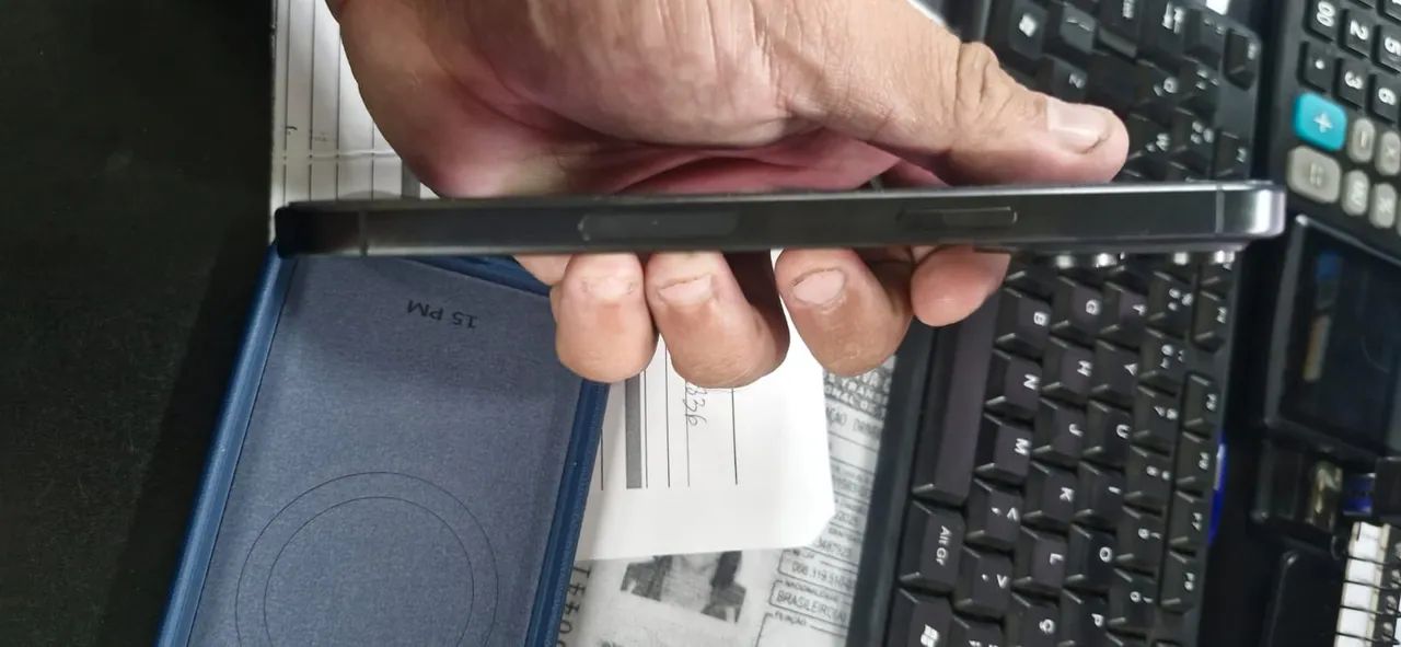 iPhone 15 Pro Max 256GB / Aceito Troca por aparelho inferior  - Foto 3