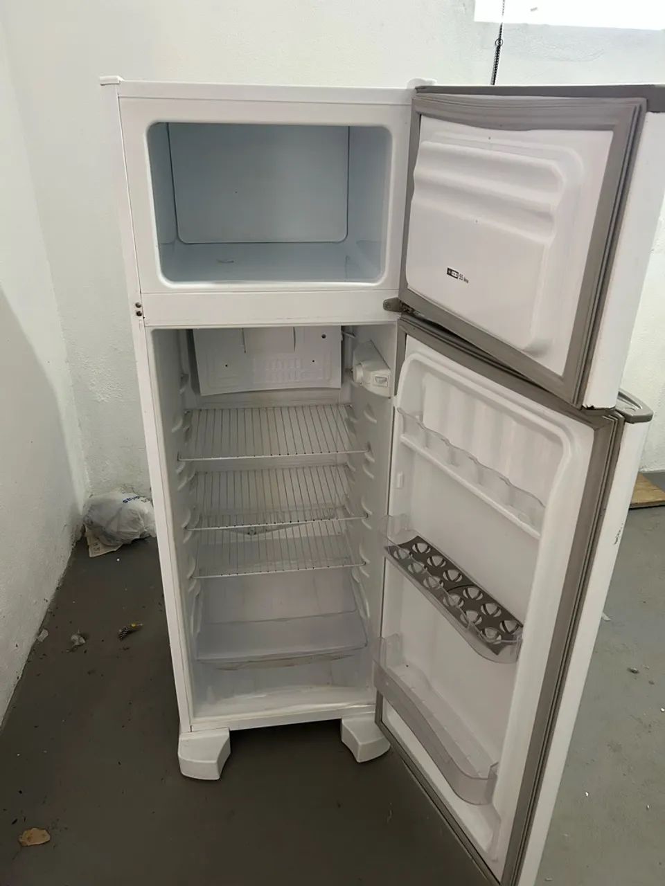 Geladeira seminova  - Foto 2