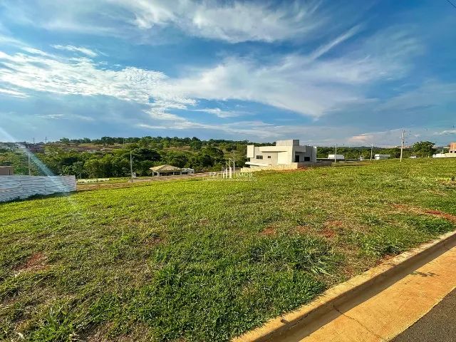 Condomínio Jardins Parma - lote com possibilidade de vista de suíte para mata, com 257,98 