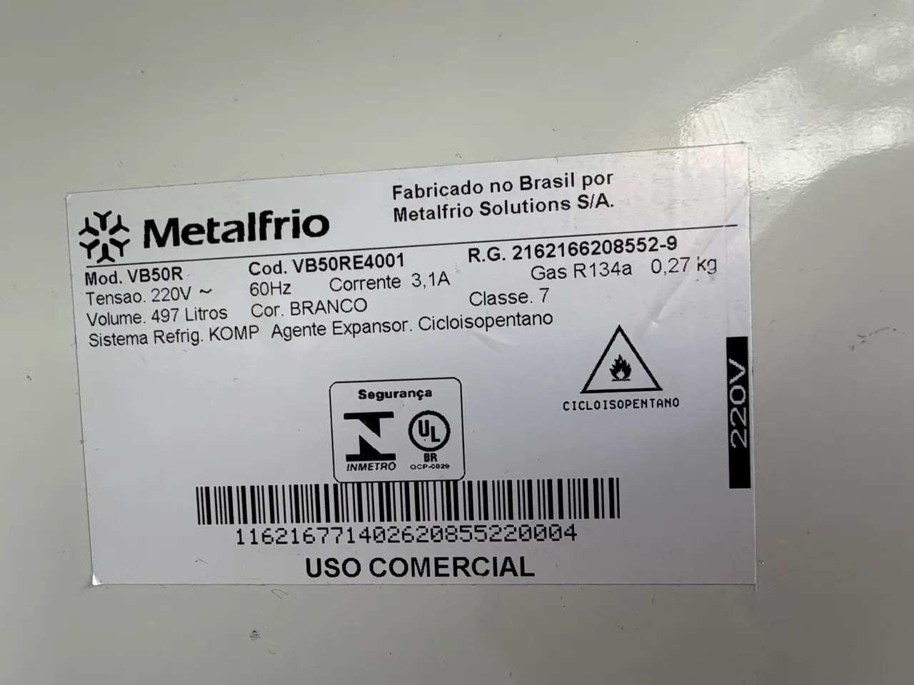 VENDO GELADEIRA EXPOSITORA METALFRIO SEMI NOVA - Geladeiras e