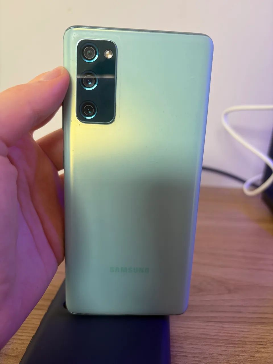 Vende-se Samsung S20fe - Foto 3