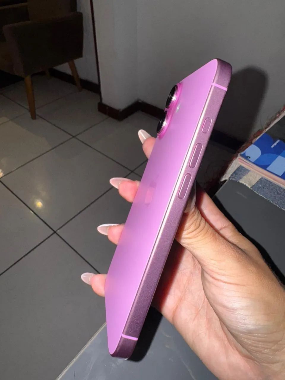 iPhone 16 plus rosa - Foto 2