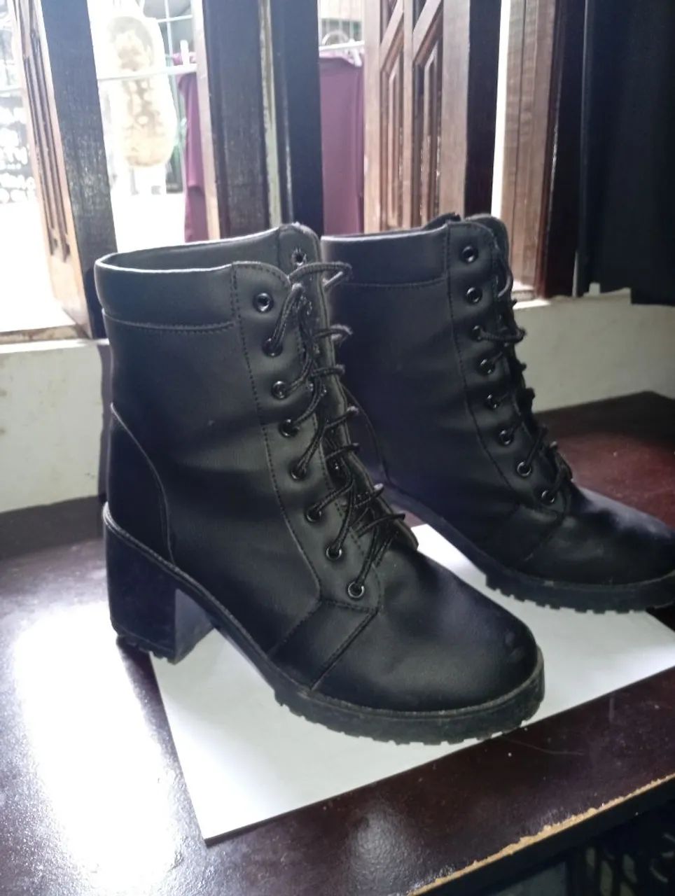 Bota de couro  - Foto 5