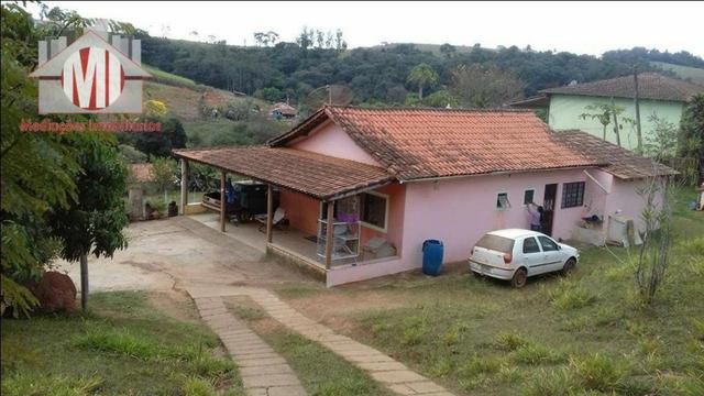 Excelente chácara em Socorro com escritura, ótima localização, pomar formado e linda vista