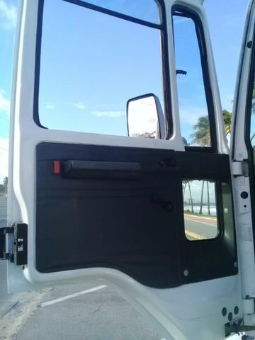 Ford Cargo 2422 e - 3 eixos 2p - Foto 11