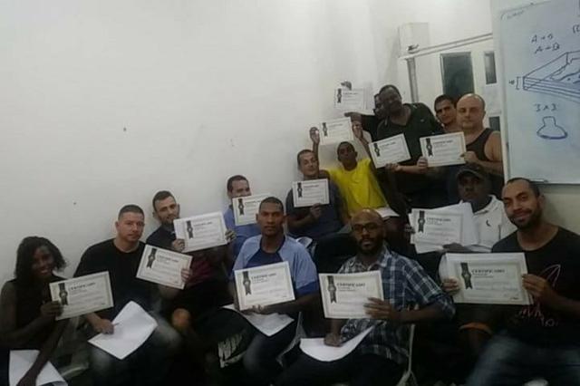 Curso de porcelanato liquido com estagio em obra em rio de janeiro - Foto 2