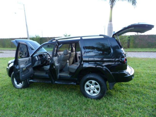 Pagero sport 2.5 4x4 manual a diesel impecavel - Foto 10