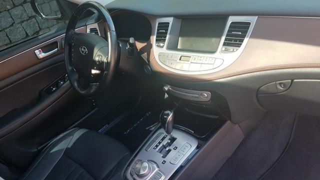 Carro Hyundai Genesis. Aceito troca por imovel (Até 150 mil) ou carro - Foto 6