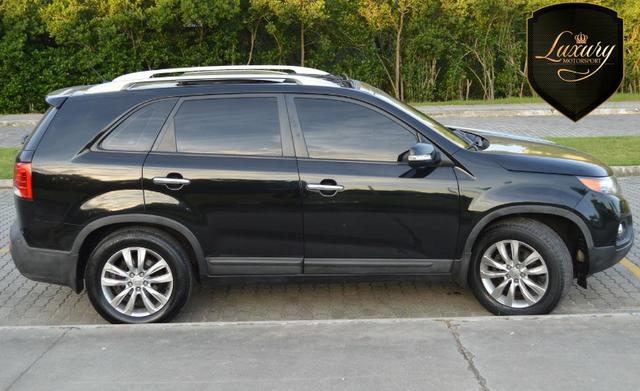 Kia Sorento EX2 Preta + Teto Solar & Couro - Foto 5