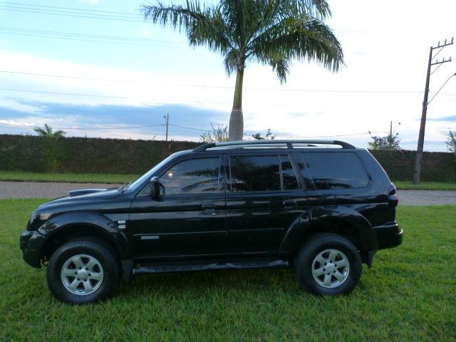 Pagero sport 2.5 4x4 manual a diesel impecavel - Foto 7