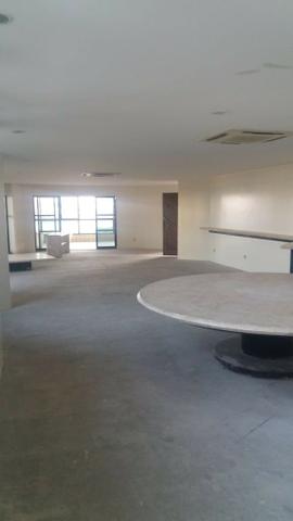 Exclusividade/ 504 m2 sendo UM por andar/ 4 suítes com varanda e closed