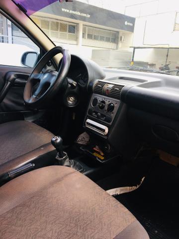 Vende-se corsa 2003-2004 motor excelente, câmbio bom!!! - Foto 4