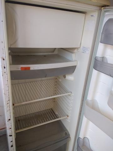Vendo geladeira Consul - Foto 4