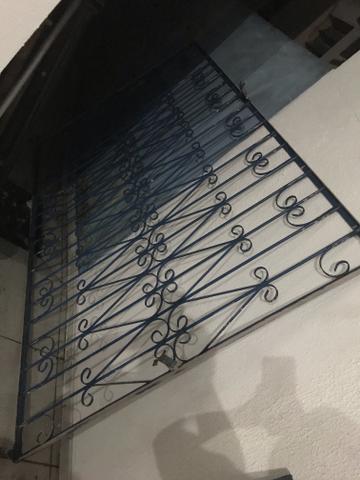 Grades de ferro