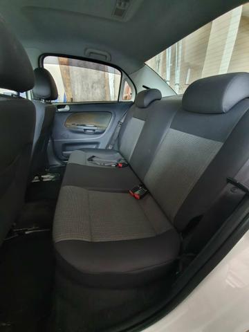 Volkswagen Voyage - Foto 5