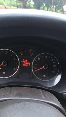 Vendo saveiro 2016 trend 1.6 completa - Foto 4