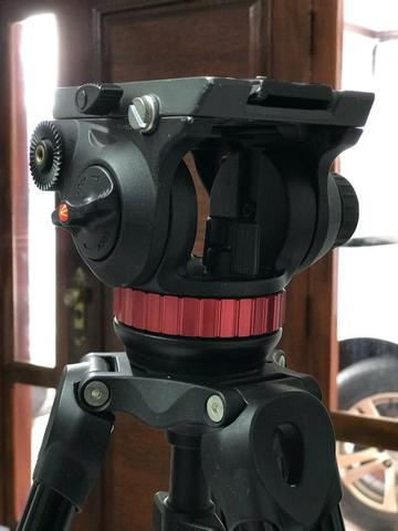 Tripé e cabeça hidráulica Manfrotto MVT502AM e MVH502A - Foto 6