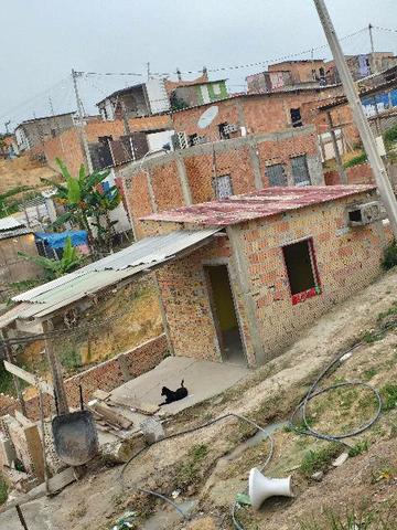 Vendo casa na invasão João Paulo2 zona leste
