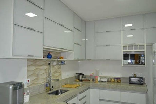 Belíssima casa com 4 suítes em Condomínio Fechado - Favor ler o anúncio todo- - Foto 17