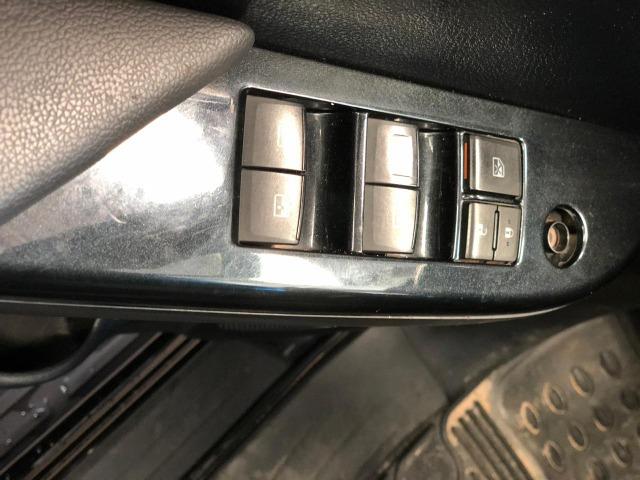 Toyota Hilux 2.8 Sr TDI Automática 16.16 - Foto 11