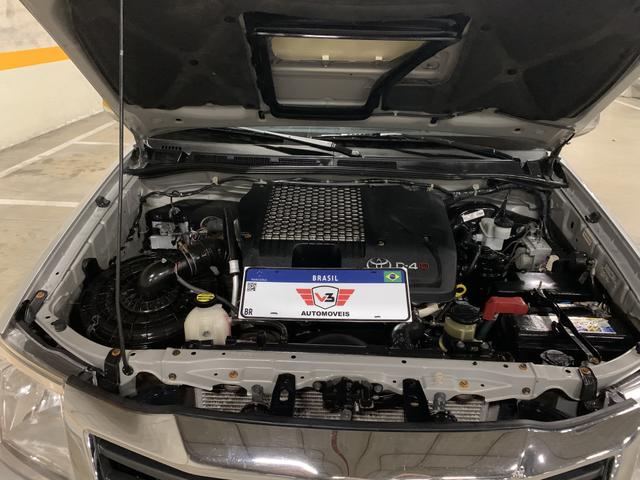 HILUX 3.0 DIESEL 4x4 MEC. 2014/2014 (Extra) - Foto 12