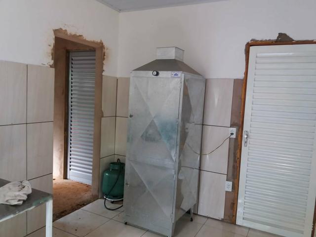 Vendo chácara de 7 hectares com 2 casas 1 cozinha caipira com fogão de lenha - Foto 14