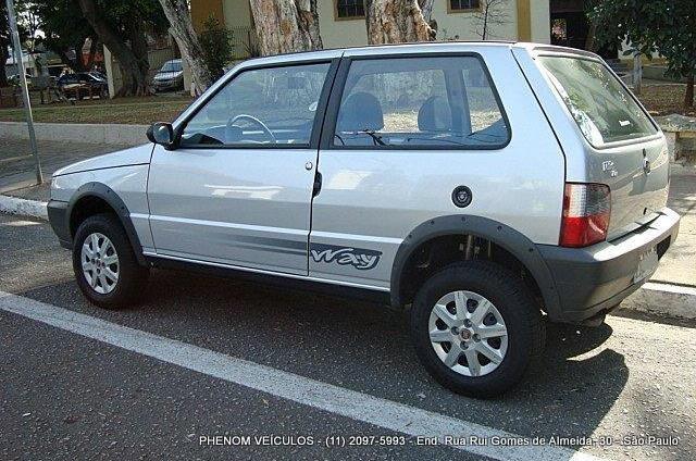 Fiat Uno 1.0 Way Economy, Fire