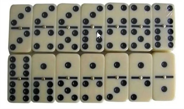 Jogo de Dominó Profissional Com Maleta Novos na Caixa - Foto 6