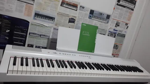 P-S500 - Descrição - Série P - Pianos - Instrumentos Musicais