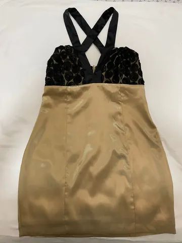 Vestido Dourado My Place