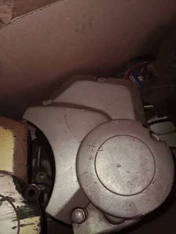 Tampa autolibio  motor Yamaha dt200 - Foto 2