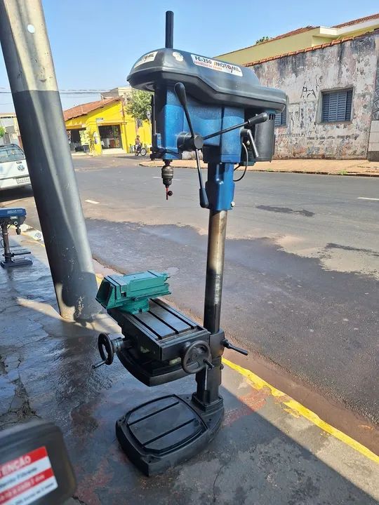 Torno Mecânico Nardini Mascote Furadeira de Coluna  - Foto 3