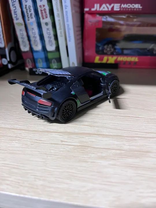 Audi R8 super escala 1:38 - Foto 2