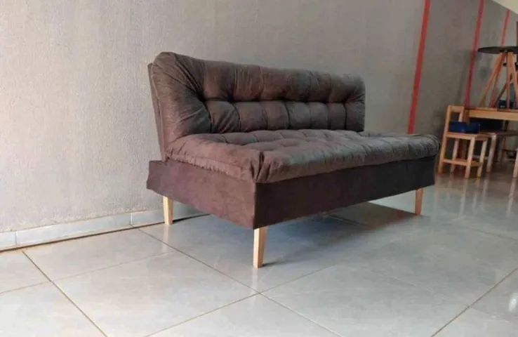 Sofá Cama Com Pés Palito  - Foto 2