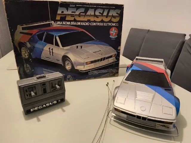 Carro de controle remoto Pegassus Original e sem modificações