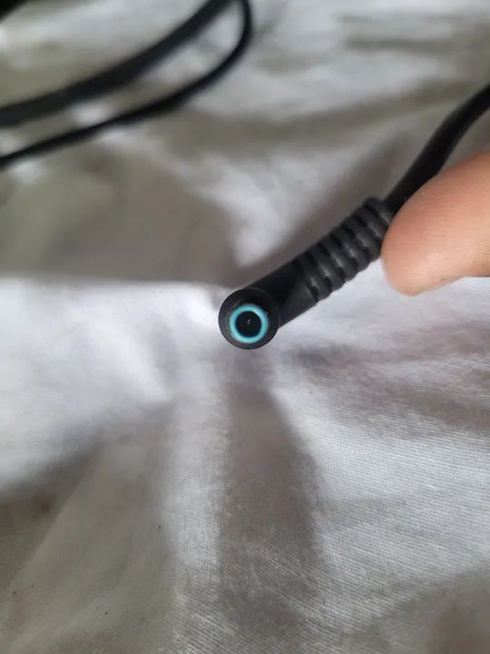 Carregador HP 19v 2.31A tpn-la15 pino agulha funcionando perfeitamente. - Foto 4