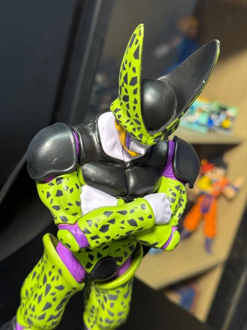 Figure action perfect Cell 30 centímetros  - Foto 2
