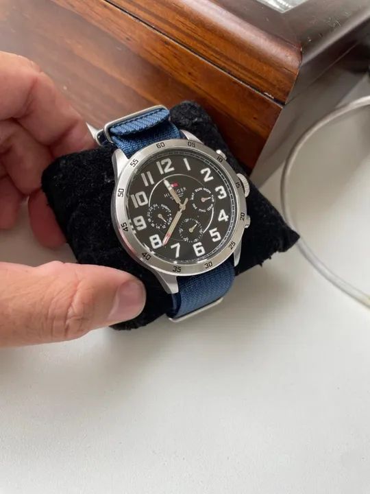 Relógio Tommy Hilfiger - Foto 2
