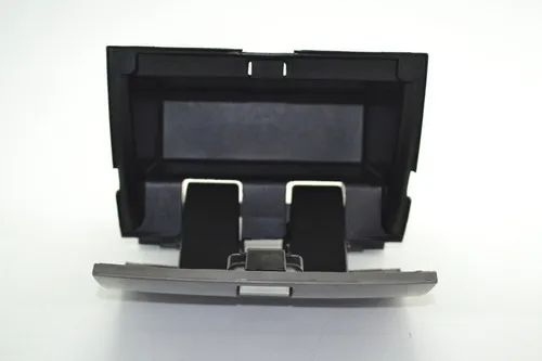 Porta Treco Objetos Painel Nissan Sentra 2.0 16v Original - Foto 3