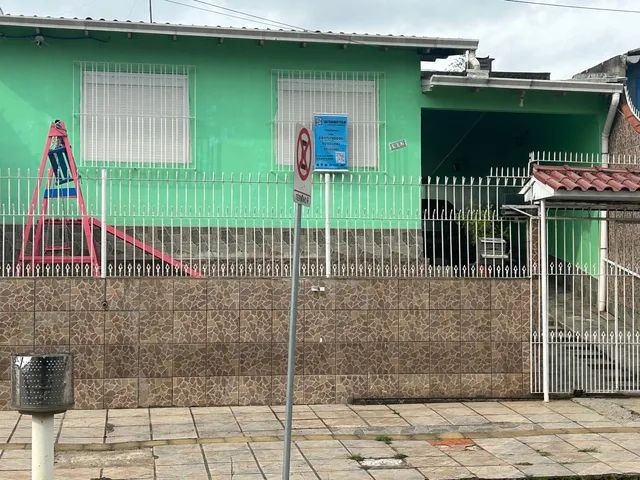 Captação de Casa a venda na Avenida Dorival Cândido Luz de Oliveira - de 3754/3755 a 4965/4966, COHAB A, Gravataí, RS