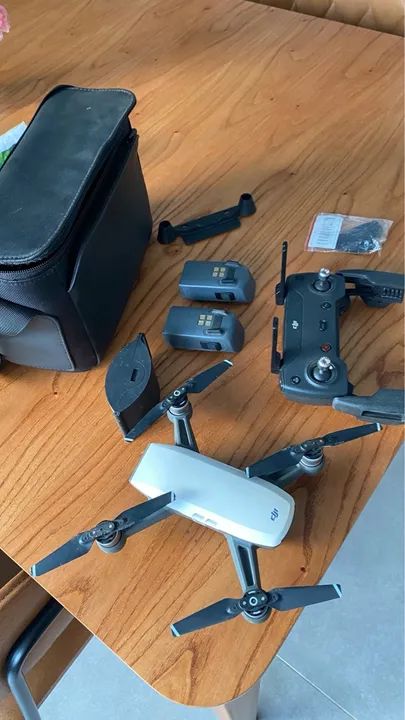 Drone Spark completo 3 bateria carrrgador bolsa - Foto 6