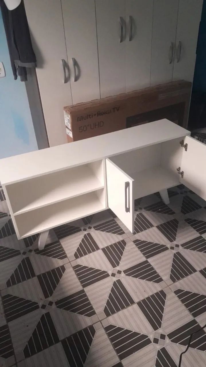 Rack moderno branco com gavetas e design clean - Foto 2