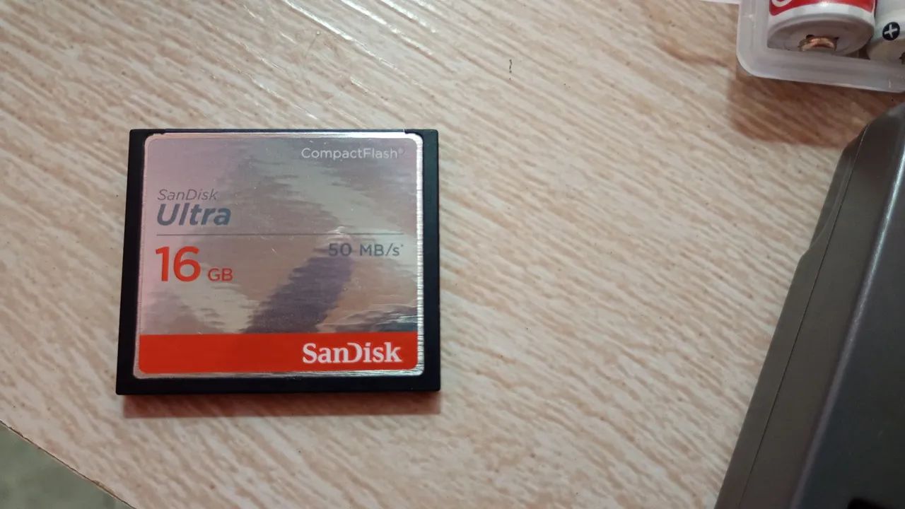 Câmera fotográfica Cânon XT64520774544897123