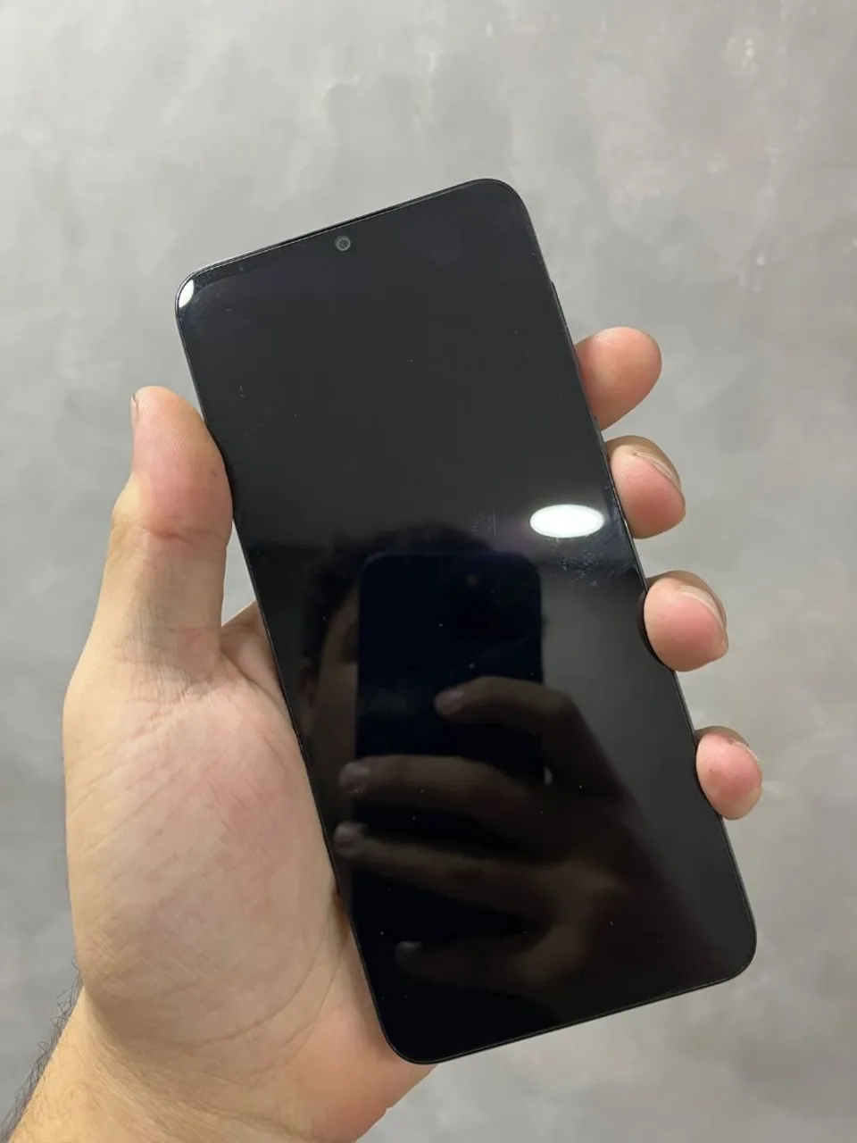 Motorola E13