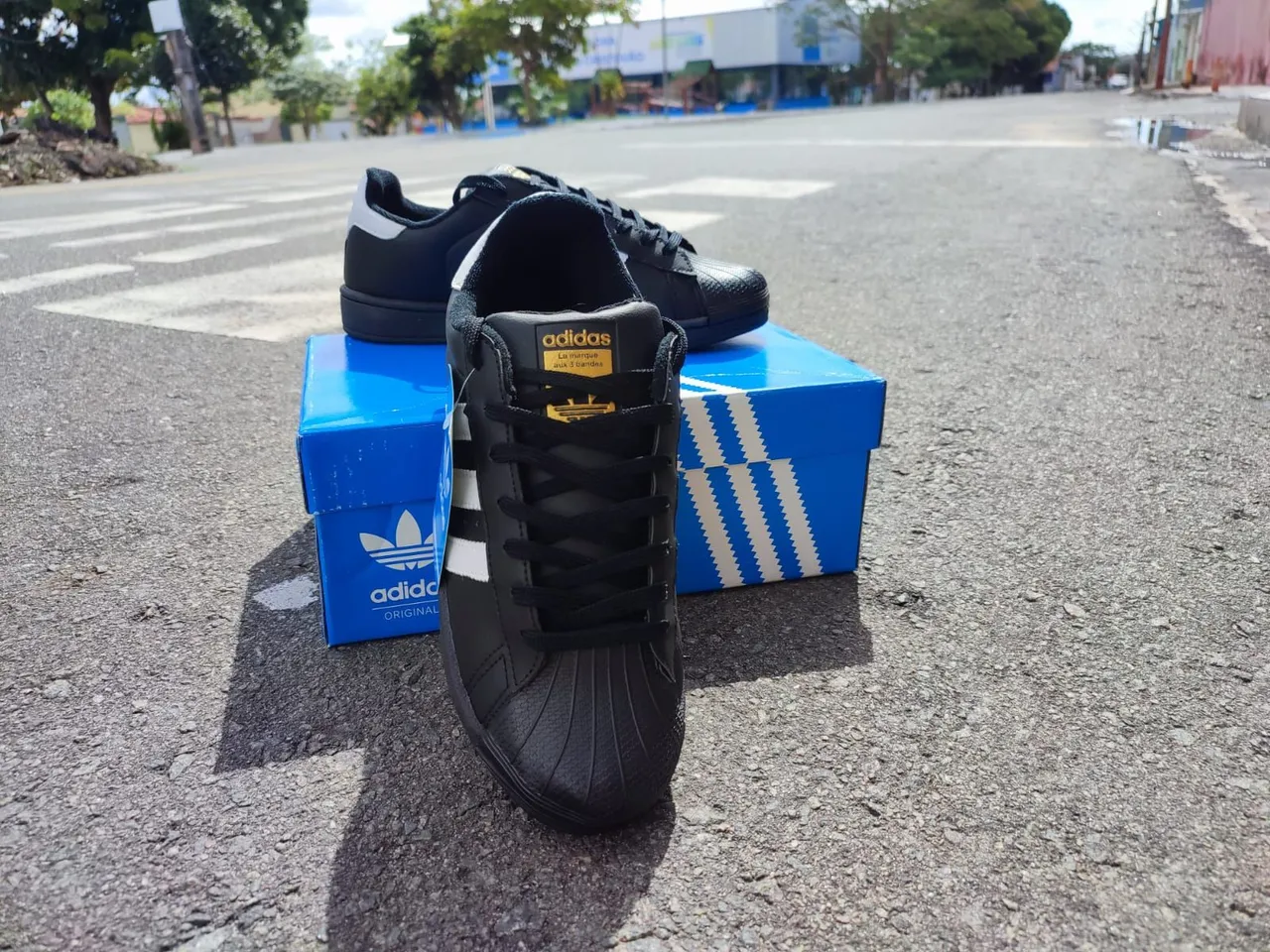 Tênis Adidas Superstar