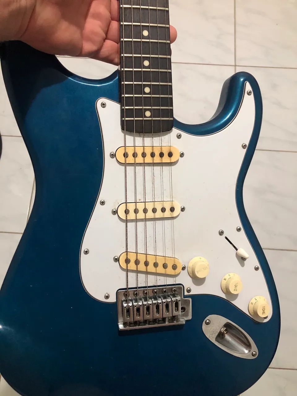 GUITARRA63825094546433120