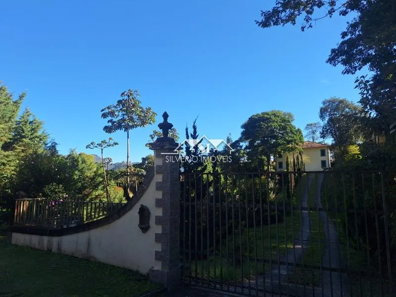 Casa- Petrópolis, Samambaia