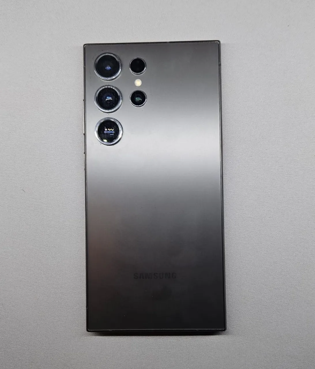 Combo Samsung S24 ultra Titanium Black 512 gb 
